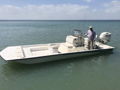 Flat bottom eco boat